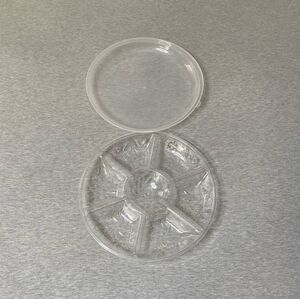 Way To Celebrate 13" Clear Round Compartment Serving Platter Plate with Lid